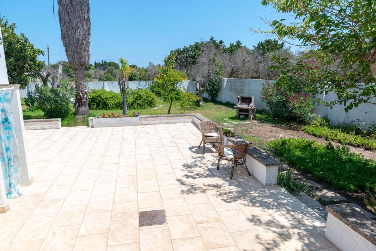 Agriturismo Villa Tommaso Torre dell'Orso Exterior photo