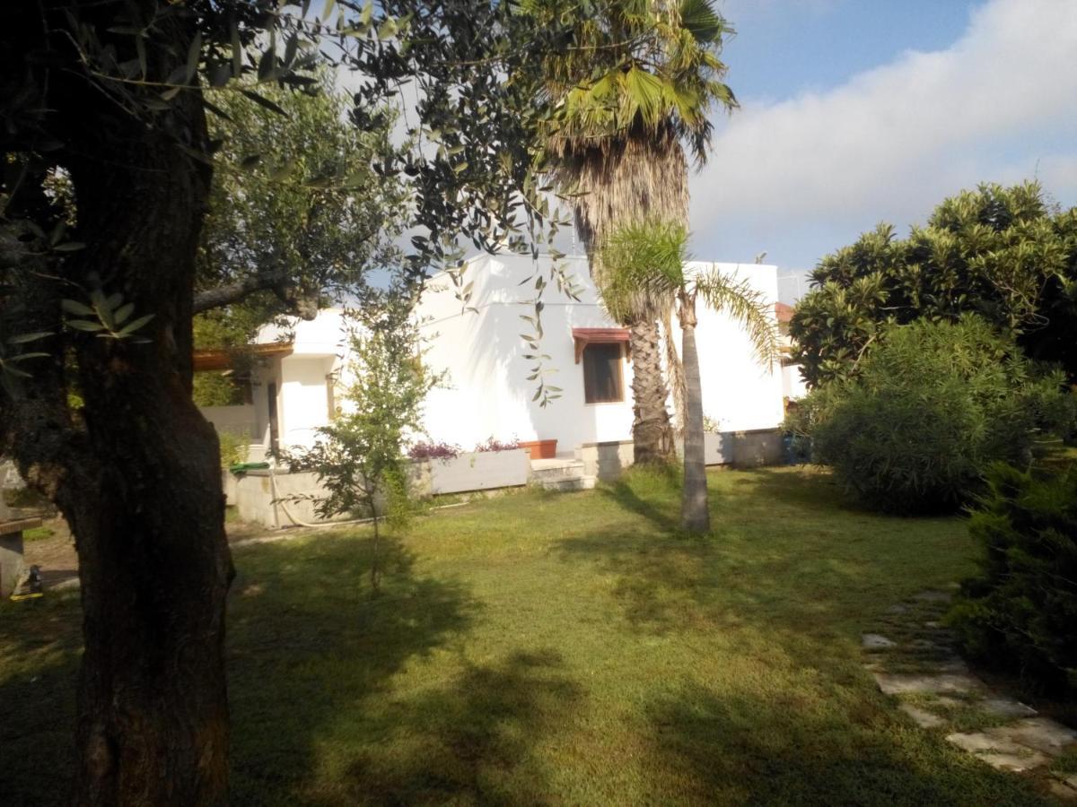 Agriturismo Villa Tommaso Torre dell'Orso Exterior photo
