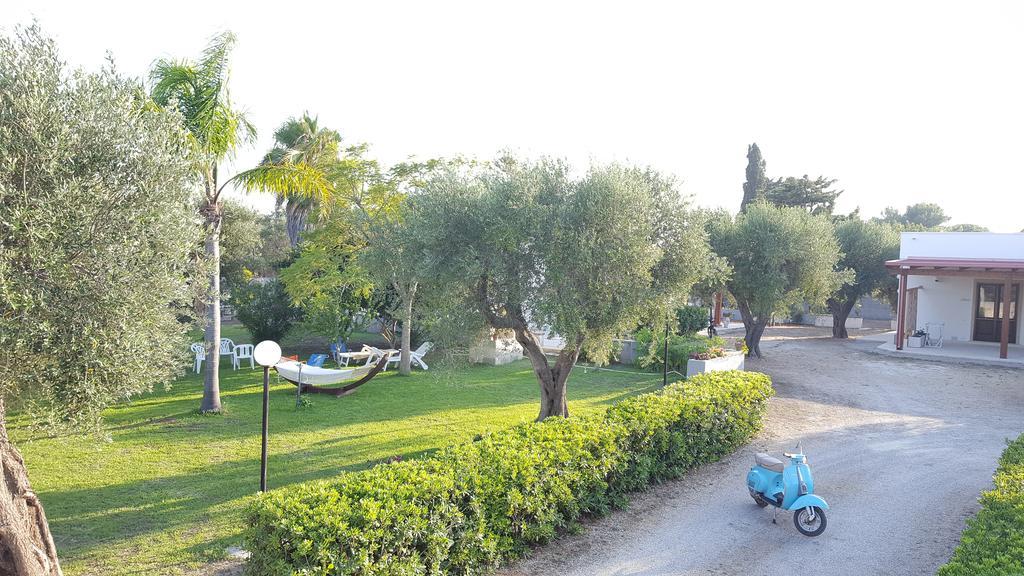 Agriturismo Villa Tommaso Torre dell'Orso Exterior photo