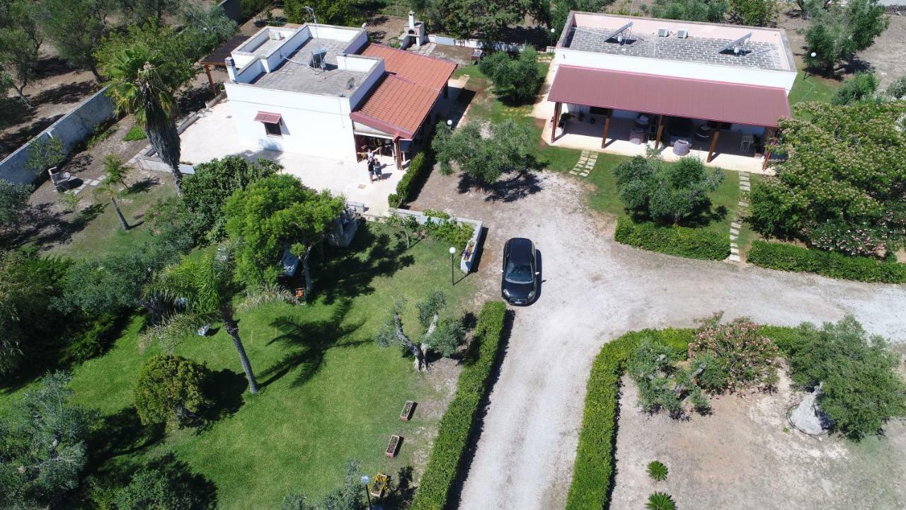 Agriturismo Villa Tommaso Torre dell'Orso Exterior photo